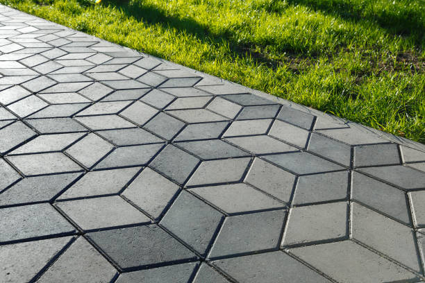 Best Concrete driveway pavers in South Gull Lake, MI